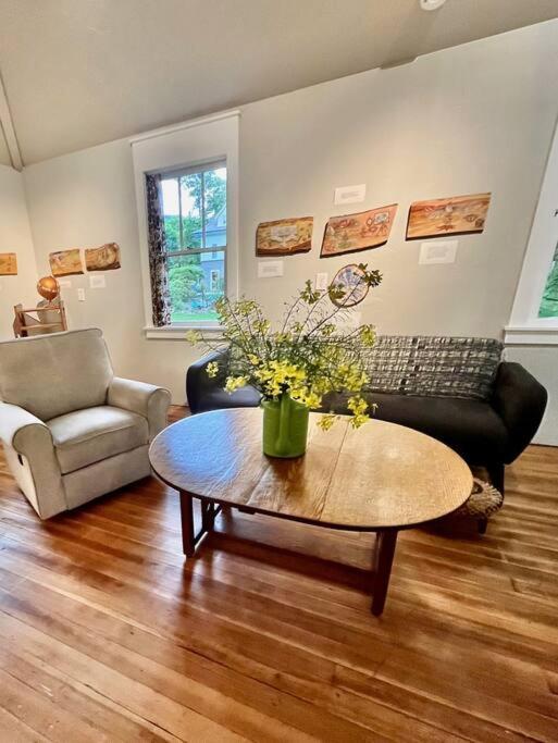 Вилла Paintmae Atelier Carriage House Palenville Экстерьер фото